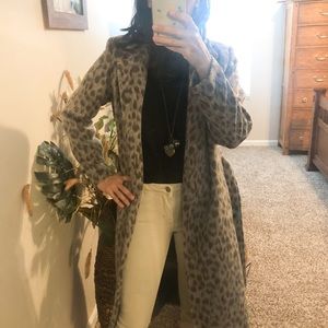 Belted Wrap Coat Gray Cheetah Leopard Old Navy Size XS
